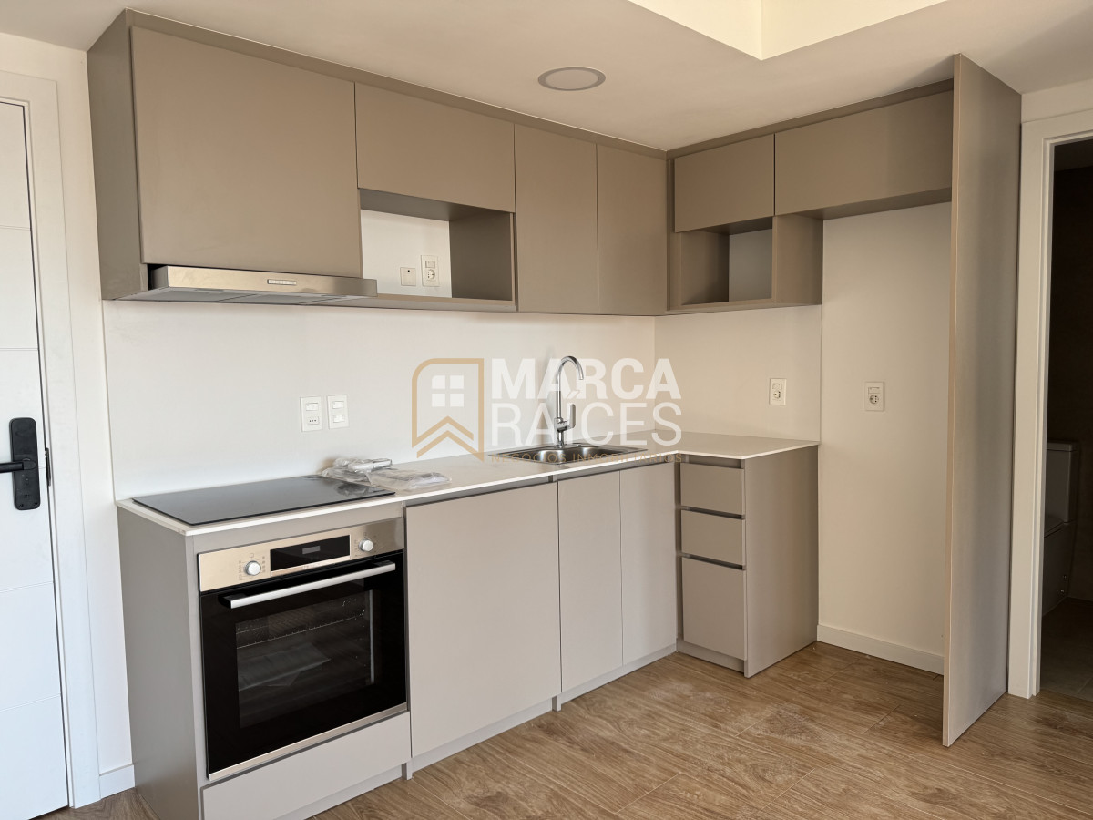 Apartamento ID.1622 - Alquiler Apartamento 1 dormitorio A Estrenar Piso Alto Luminoso Semi Equipado Pocitos Montevideo