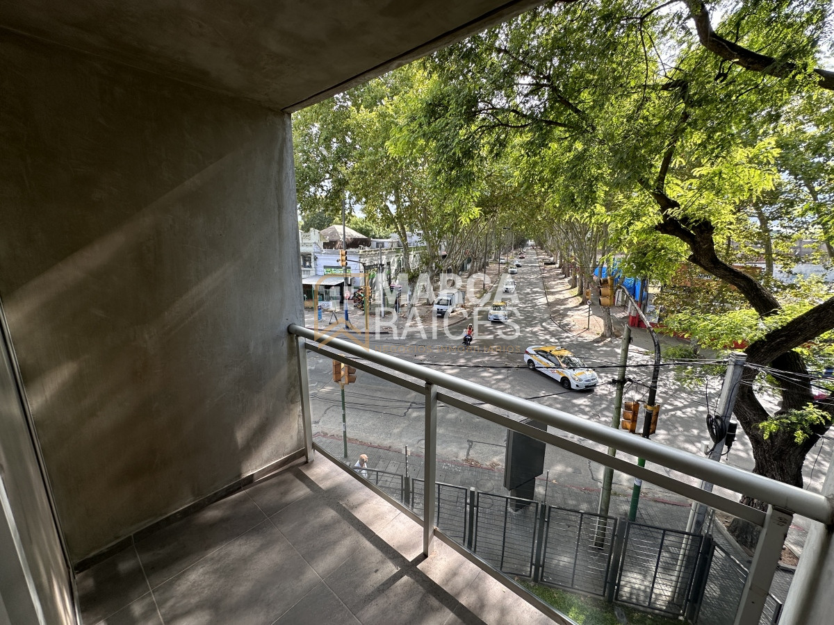 Apartamento ID.699 - Alquiler Apartamento 2 Dormitorios Balcon Cochera Complejo Cerrado Prado Montevideo