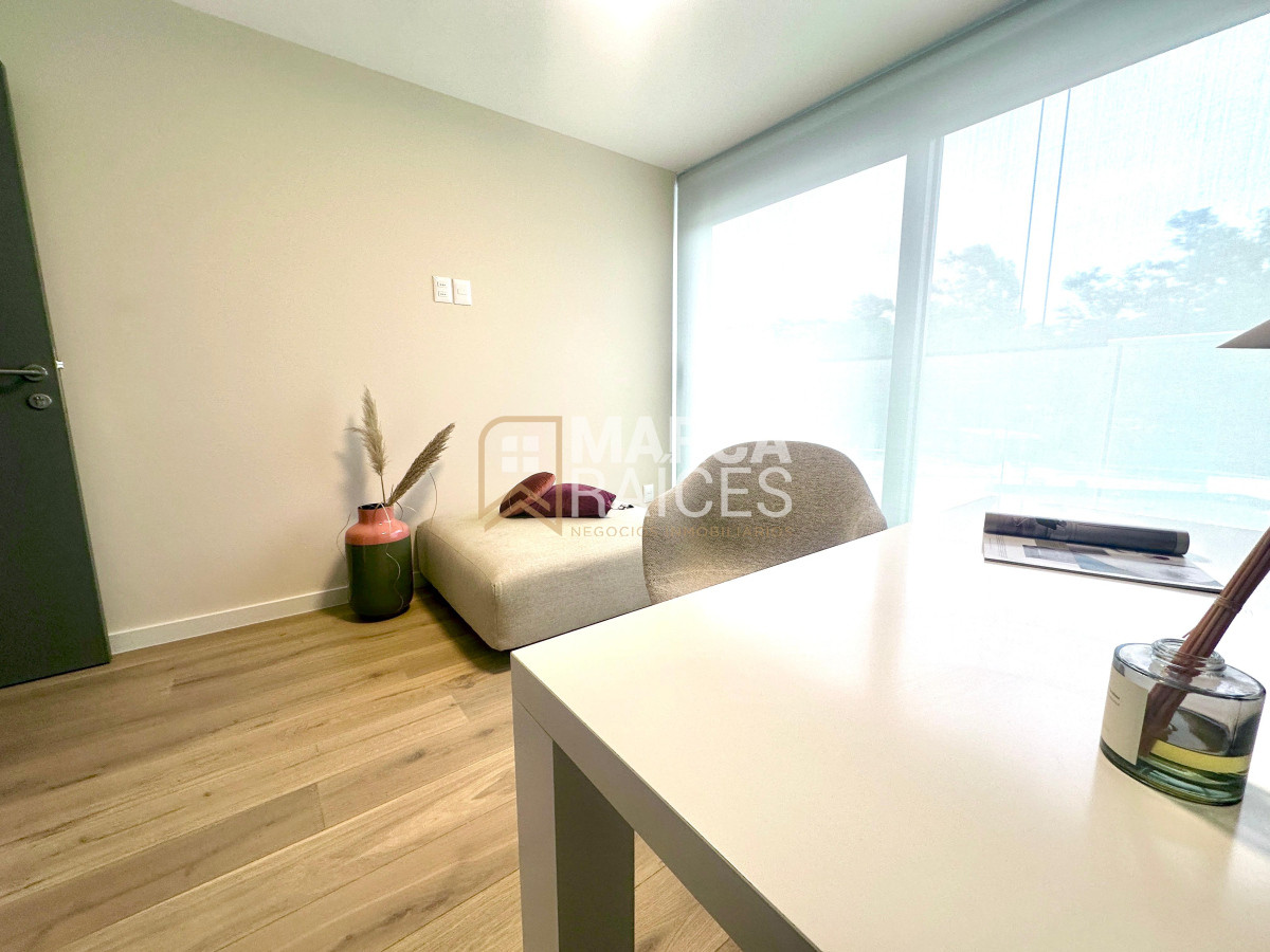 Apartamento ID.1148 - Venta Apartamento Premium Carrasco Este 3 Dormitorios 3 Baños Vista al Lago a Estrenar