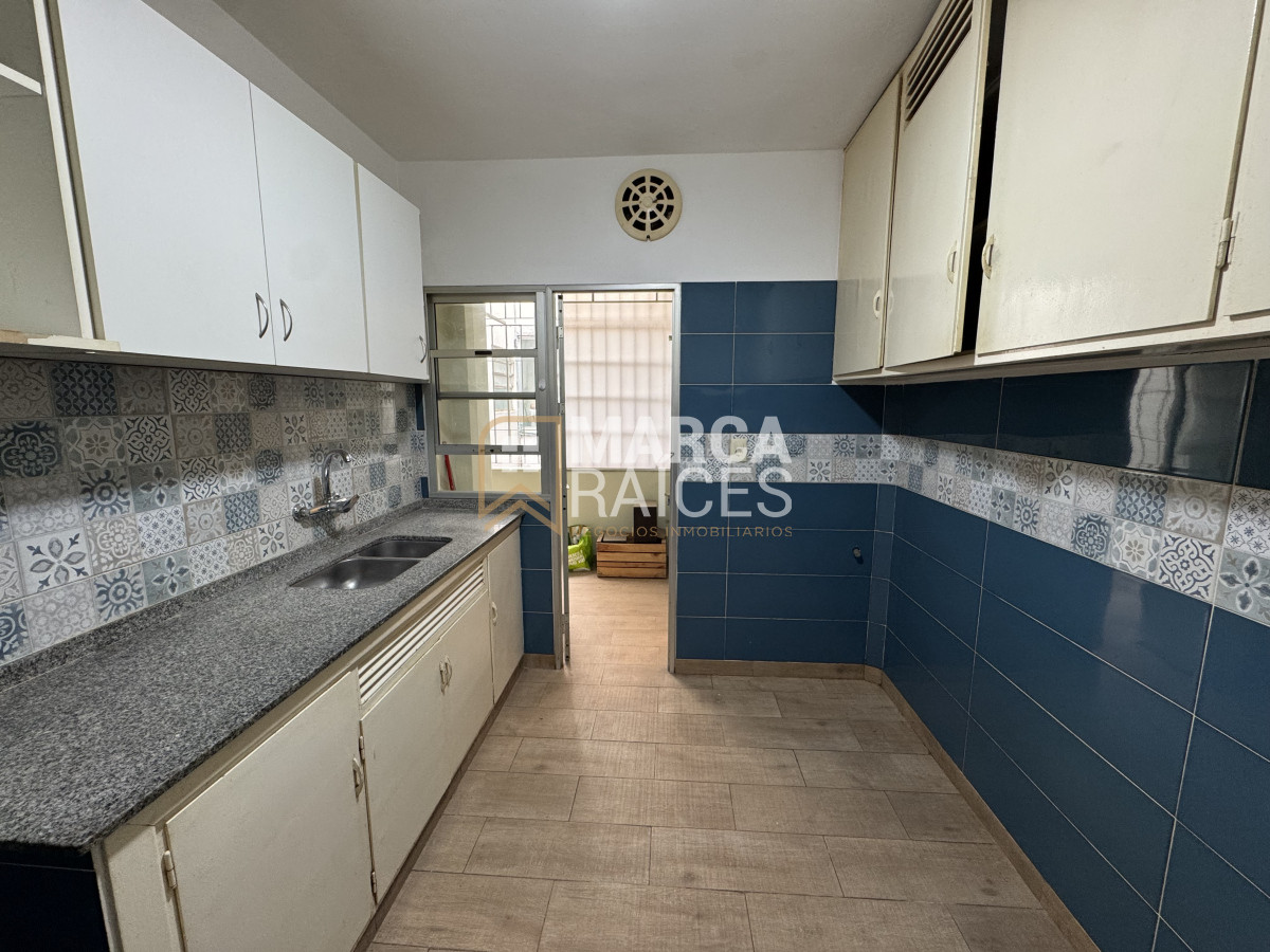 Apartamento ID.1529 - Alquiler Hermoso Apartamento de 3 Dormitorios 2 Baños en Punta Carretas Montevideo