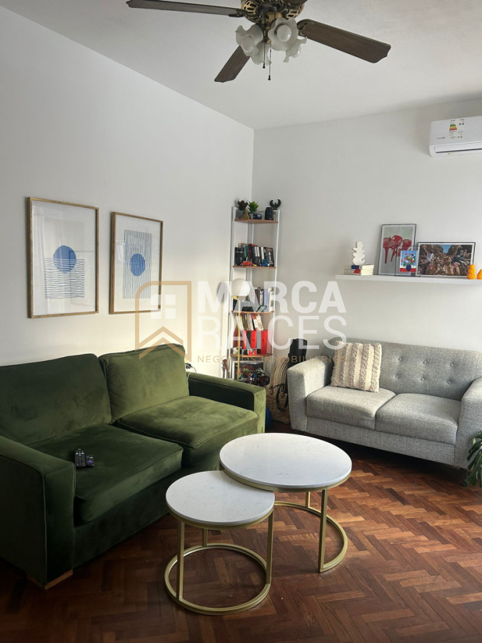Apartamento ID.1974 - DAlquiler Apartamento 1 Dormitorio Segundo Piso por Escalera Pocitos Montevideo