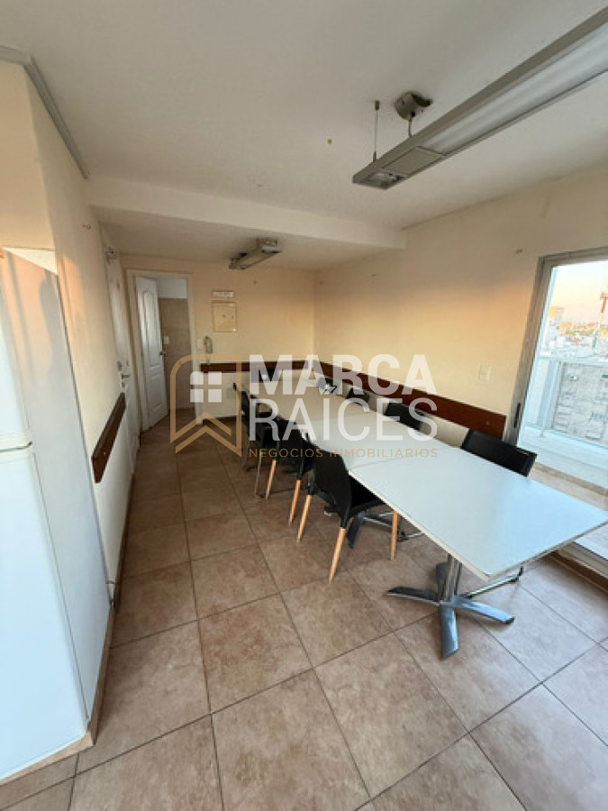 Apartamento ID.1745 - Alquiler Apartamento 2 dormitorios, Pocitos, Montevideo