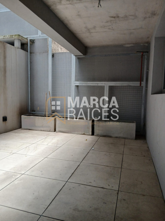 Apartamento ID.1934 - Alquiler Apartamento 1 Dormitorio con patio Centro Sur Montevideo