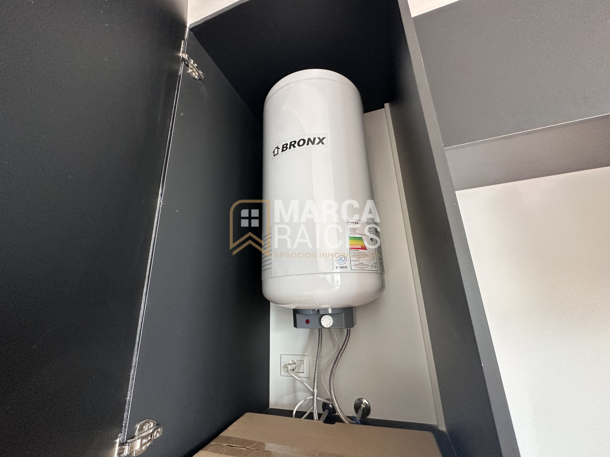Apartamento ID.1201 - Venta Pent House 2 Dormitorios Con Renta Terraza con Parrillero Y Garaje Doble Punta Carretas Montevideo