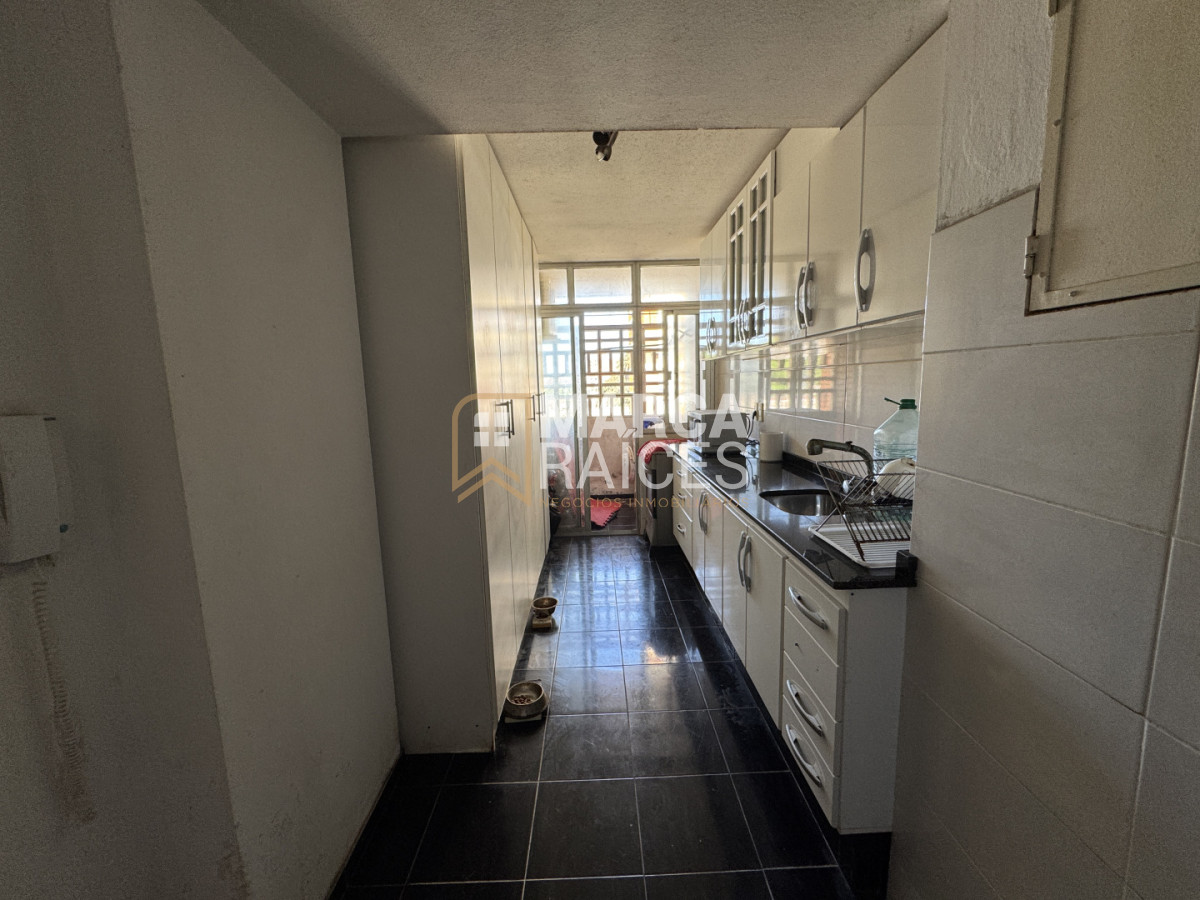 Apartamento ID.1829 - Venta Apartamento 1 Dormitorio con cochera no fija Palermo Montevideo