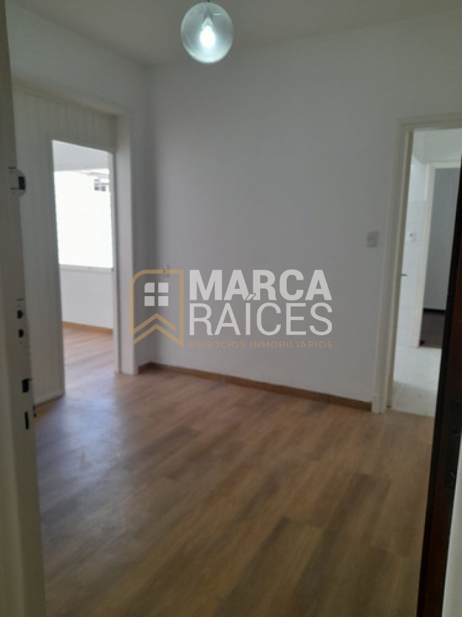 Apartamento ID.1816 - Alquiler Apartamento 2 Dormitorios, planta baja con patio. La Blanqueada, Montevideo