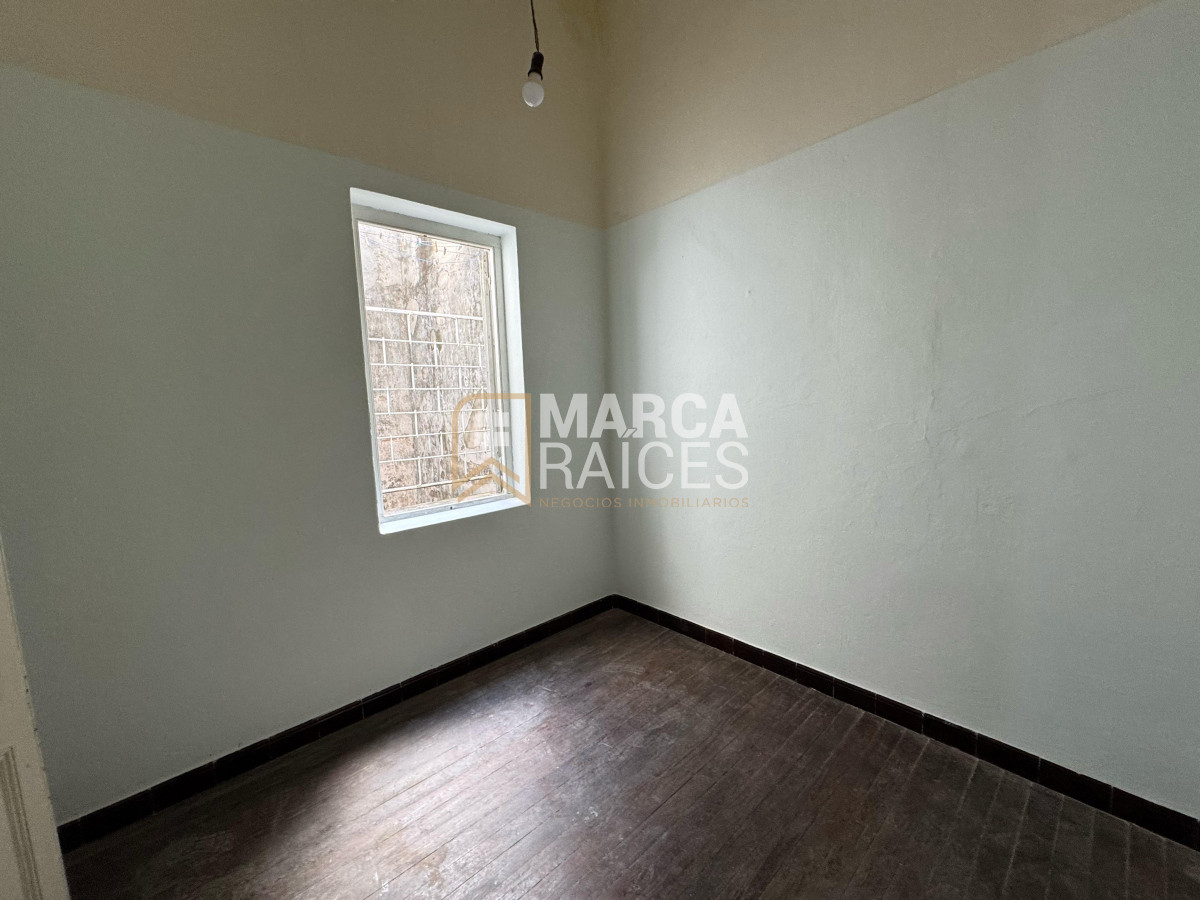 Apartamento ID.1386 - Alquiler Apartamento 3 Dormitorios + Altillo Amplio Luz Natural Centro Montevideo