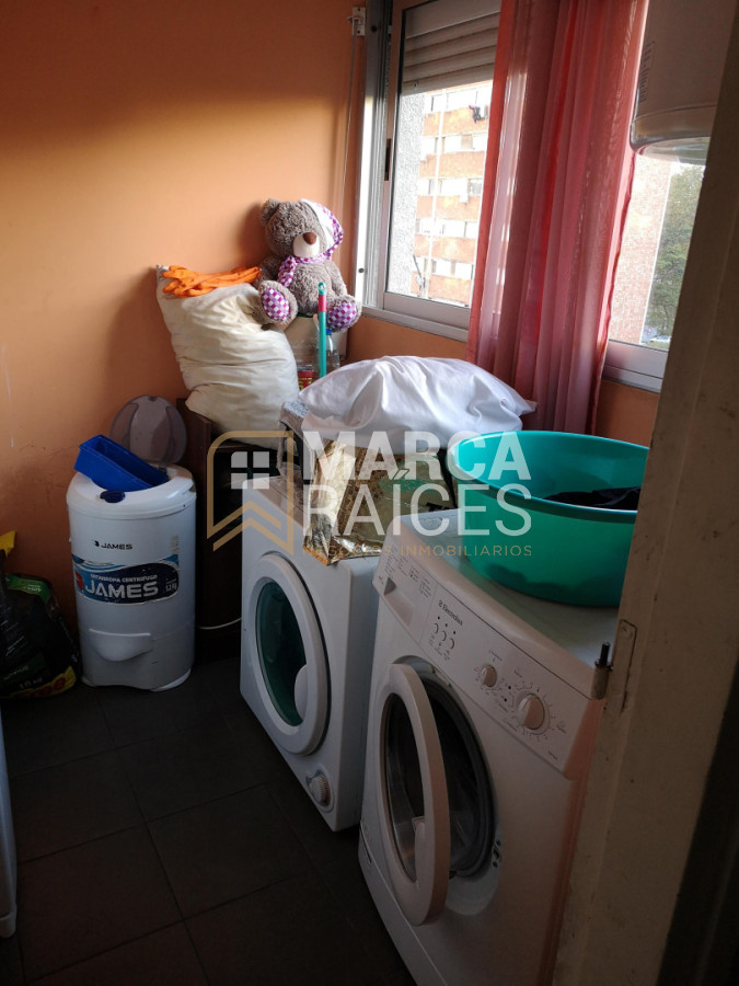 Apartamento ID.1694 - Alquiler Apartamento 4 Dormitorios 2 Baños - Aguada (Próximo al Palacio Legislativo y Aguada Park) Montevideo