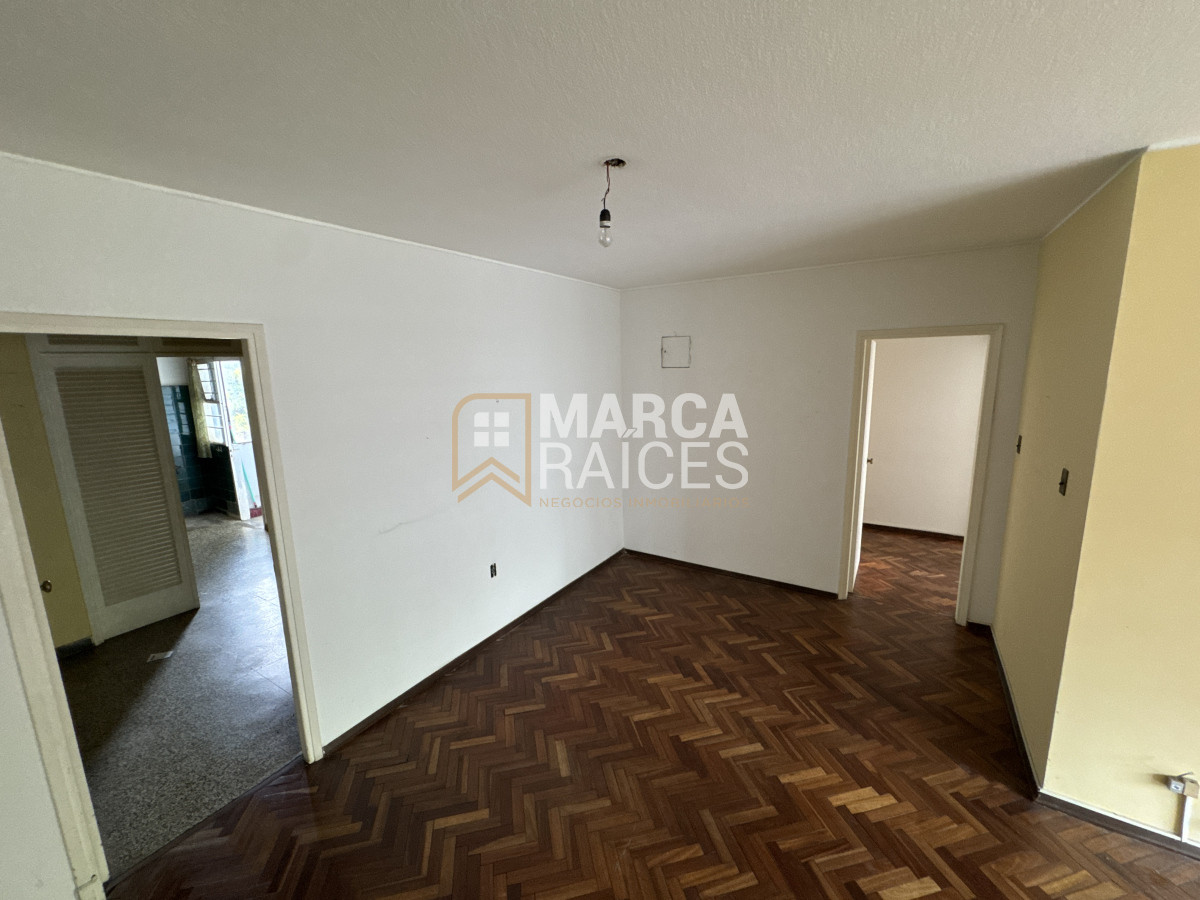 Apartamento ID.1199 - Venta Apartamento 4 Dormitorios 2 baños Garage Punta Carretas Montevideo