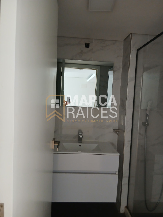 Apartamento ID.1790 - Alquiler Apartamento 2 Dormitorios Centro Montevideo