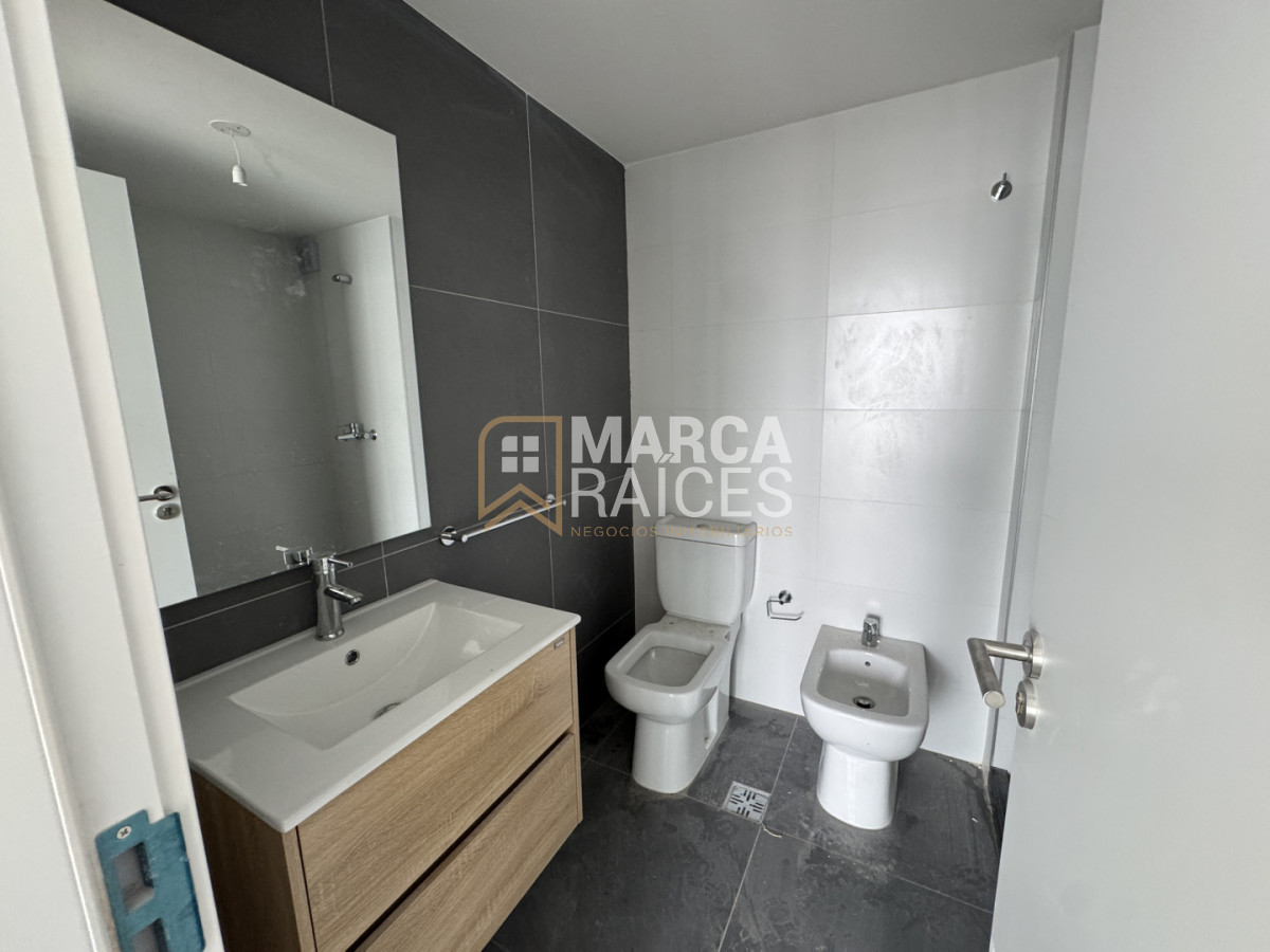 Apartamento ID.1969 - Venta Apartamento 1 Dormitorio a estrenar piso alto Centro Montevideo