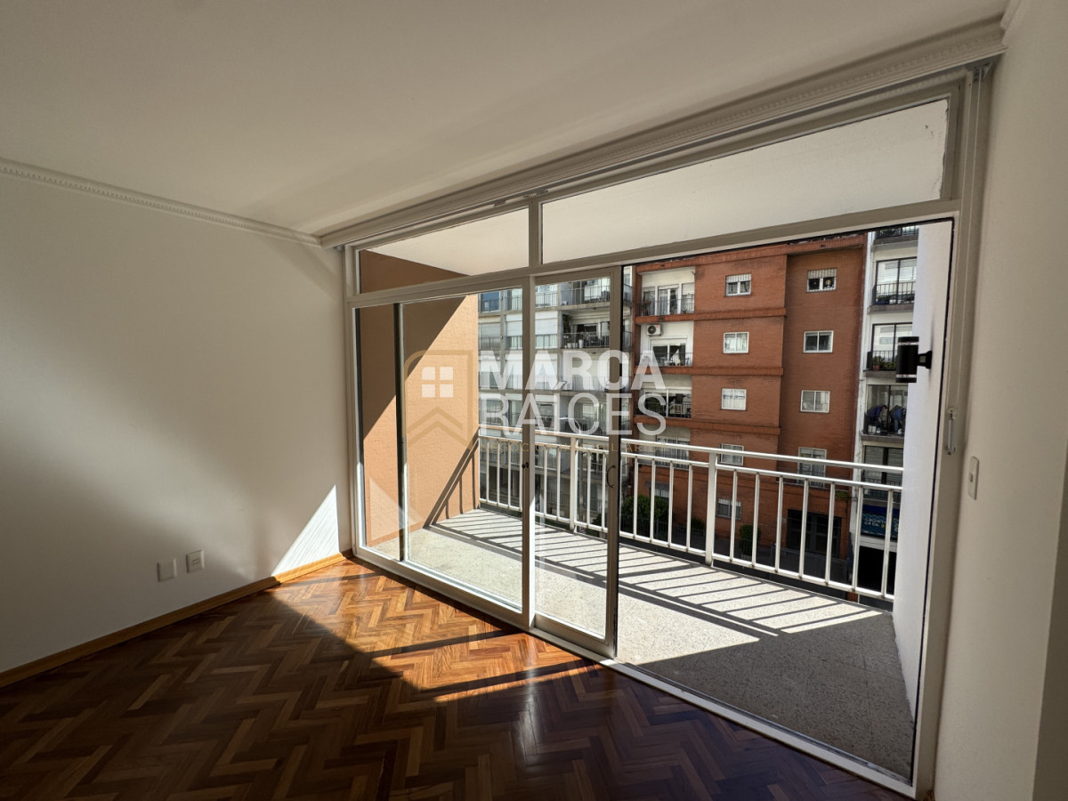 Apartamento ID.1734 - Venta Apartamento 4 dormitorios 3 baños Garage Pocitos Montevideo
