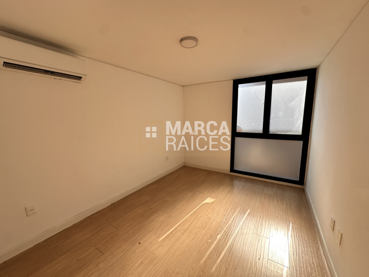 Apartamento ID.1790 - Alquiler Apartamento 2 Dormitorios Centro Montevideo