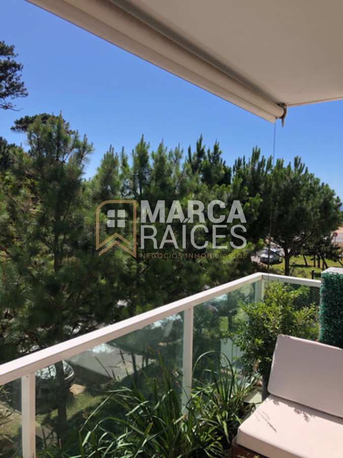 Apartamento ID.1690 - Alquiler Apartamento Premium Amoblado 2 Dormitorios Garage Barra de Carrasco