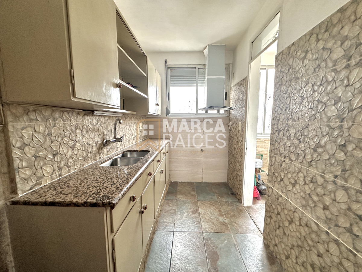 Apartamento ID.1650 - Alquiler Apartamento 2 Dormitoros Garage Pocitos Montevideo