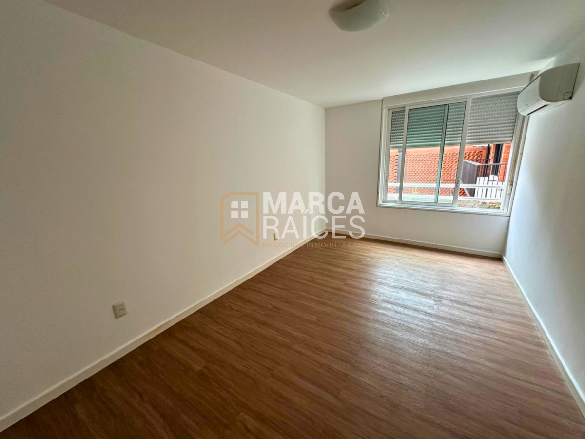 Apartamento ID.1878 - Alquiler Apartamento 1 Dormitorio G.C Bajos Opcion Garage Punta Carretas Montevideo