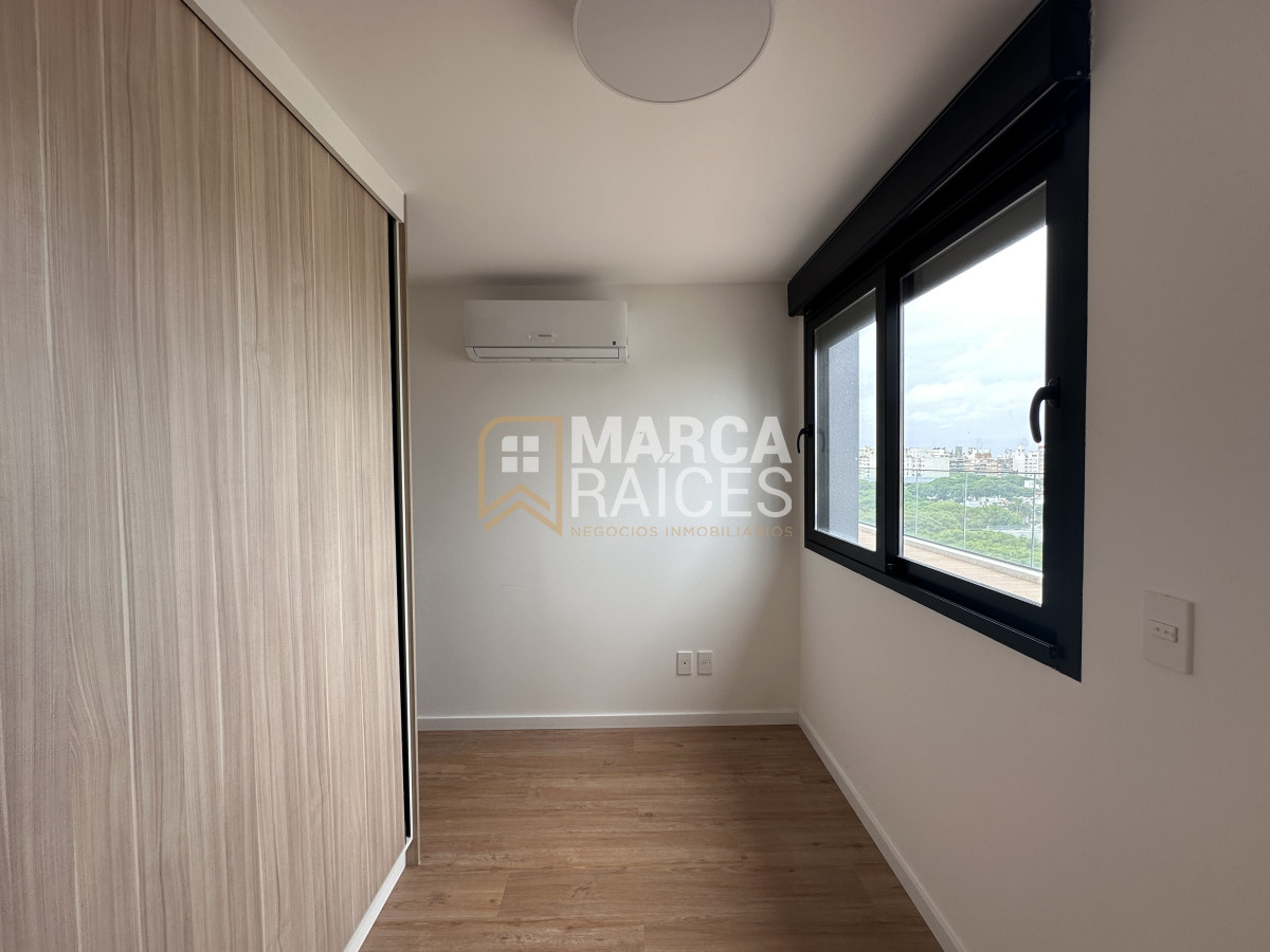 Apartamento ID.1201 - Venta Pent House 2 Dormitorios Con Renta Terraza con Parrillero Y Garaje Doble Punta Carretas Montevideo