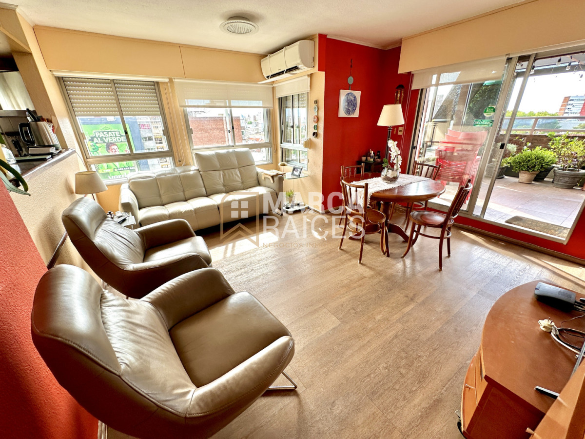 Apartamento ID.1804 - Venta Apartamento Tipo Penthouse 4 Dormitorios 3 Baños Doble Garage Barbacoa Parque Batlle Montevideo