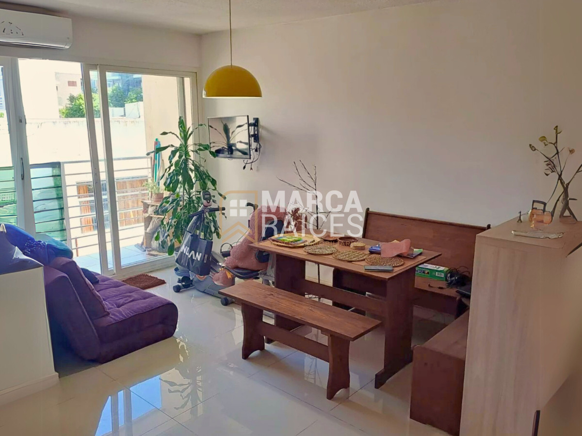 Apartamento ID.1211 - Venta Apartamento 1 Dormitorio Garage Barrio Sur Montevideo