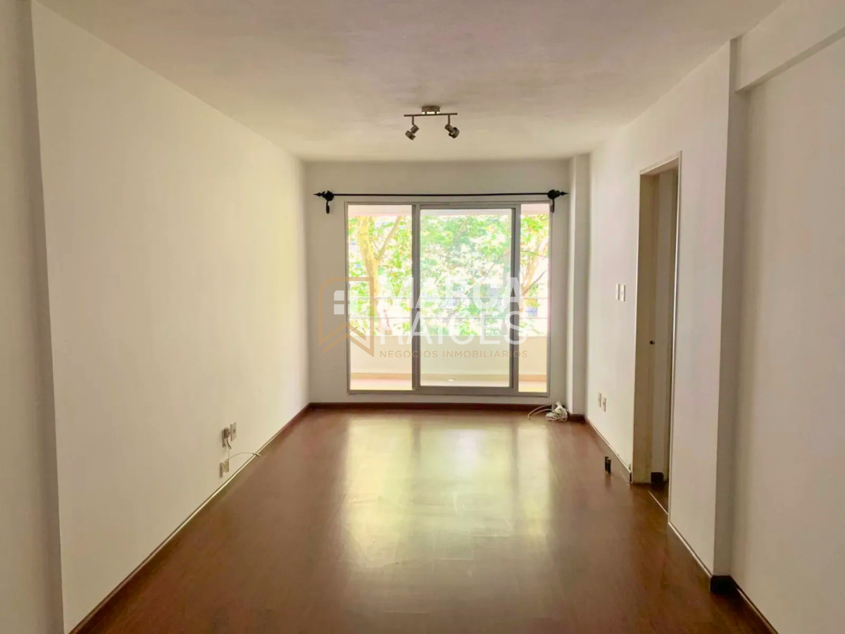 Apartamento ID.1962 - Alquiler Apartamento 1 Dormitorio Piso Alto Pocitos Montevideo