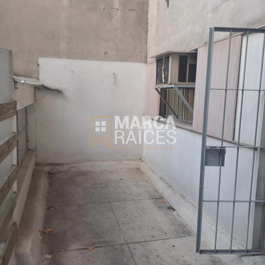 Apartamento ID.2022 - Alquiler Apartamento 2 Dormitorios Centro Montevideo