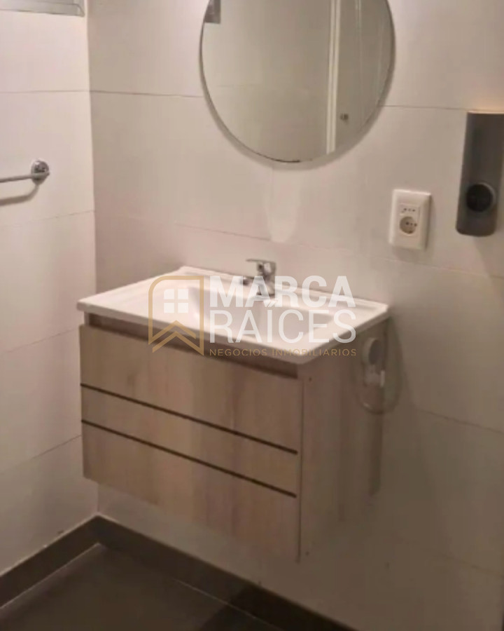 Apartamento ID.1678 - Alquiler Apartamento 2 Dormitorios 2 Baños Centro Montevideo