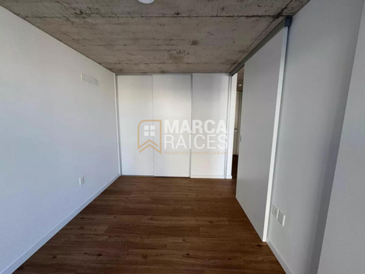 Apartamento ID.1402 - Apartamento Amplio A Estrenar Amoblado Piso 4 Al Frente Luminoso Cordon Sur Montevideo