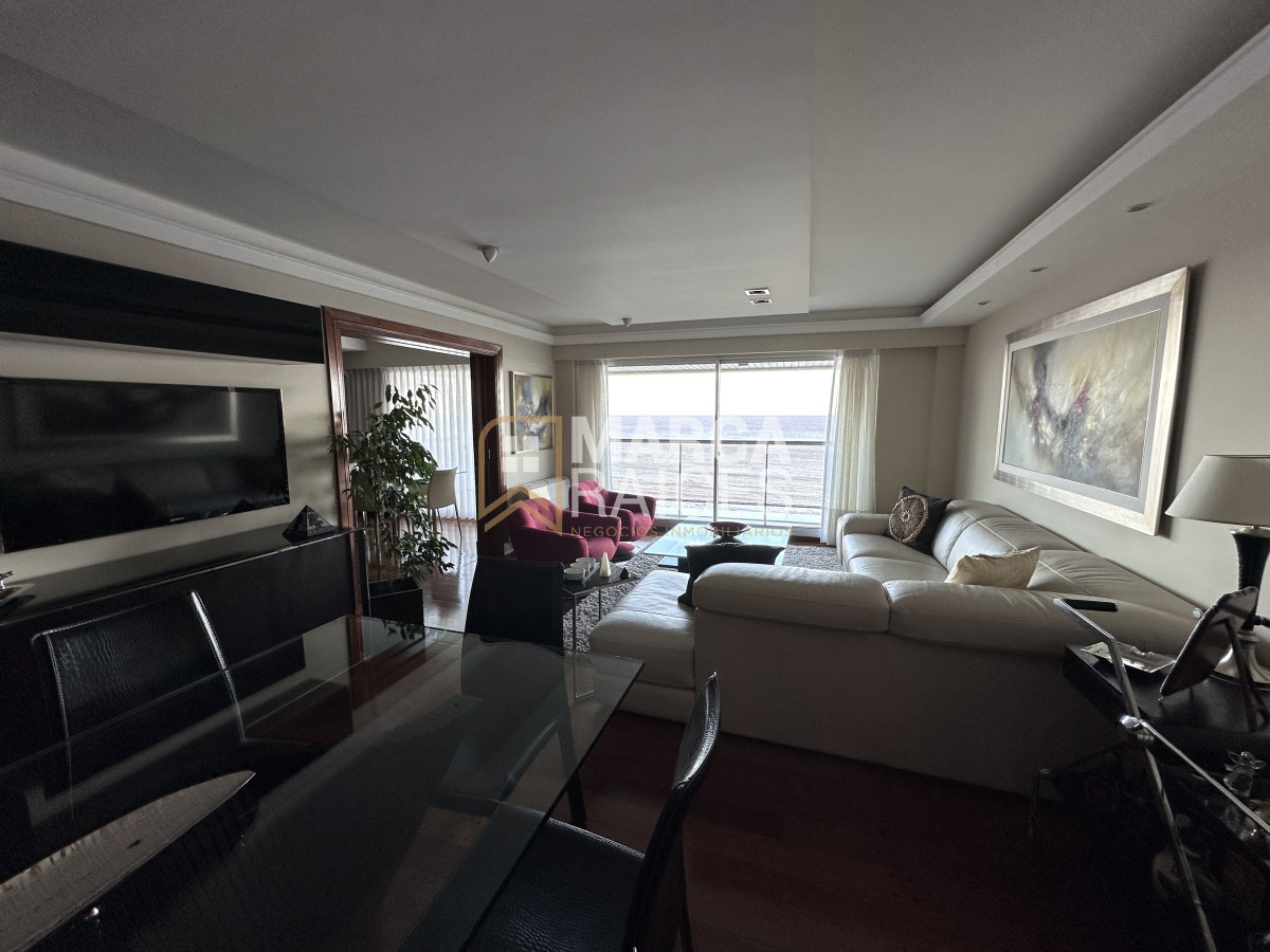 Apartamento ID.888 - Venta Espectacular Apartamento Sobre Rambla 4 Dormitorios Garage Doble Punta Carretas Montevideo