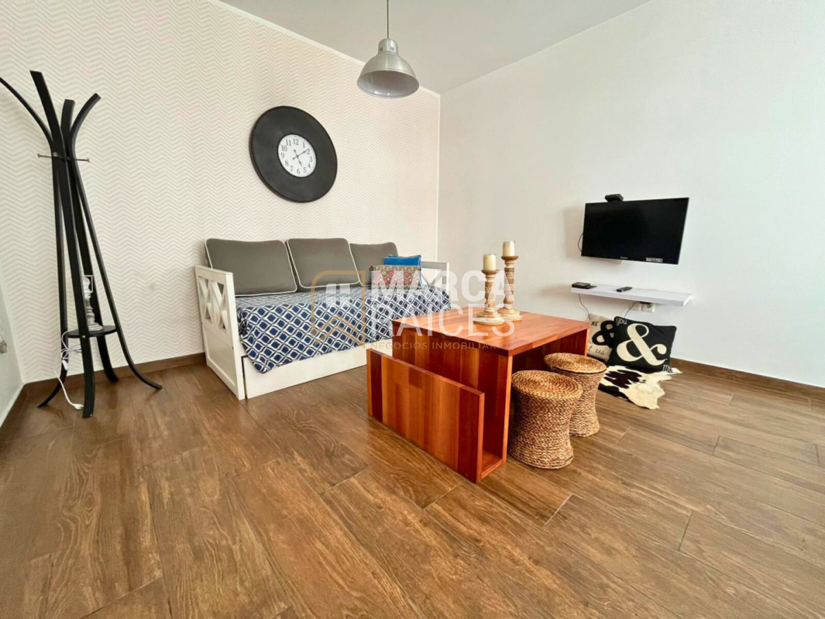 Apartamento ID.1842 - Alquiler Apartamento 1 Dormitorio Amoblado Centro Montevideo