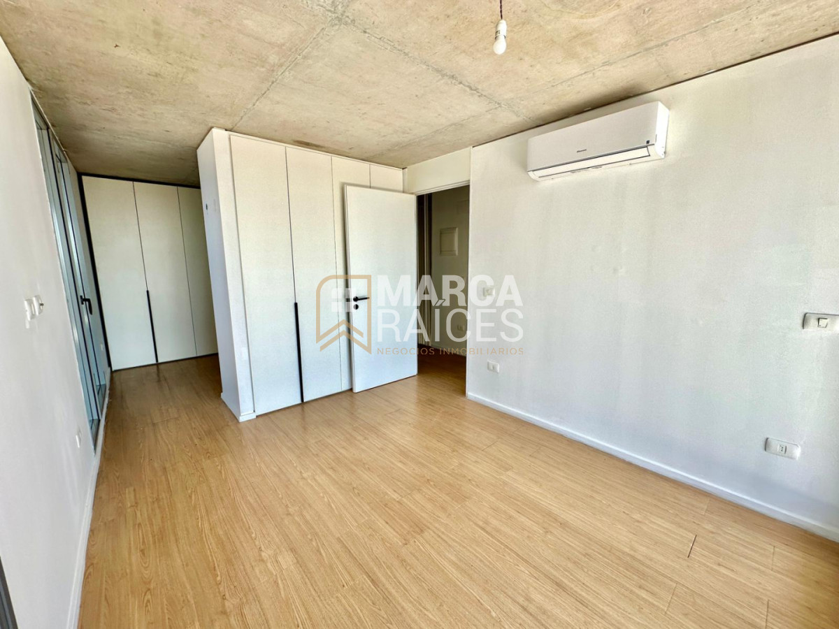 Apartamento ID.1212 - Alquiler Apartamento Premium Duplex 2 Dormitorios 2 Baños Piscina Centro Montevideo