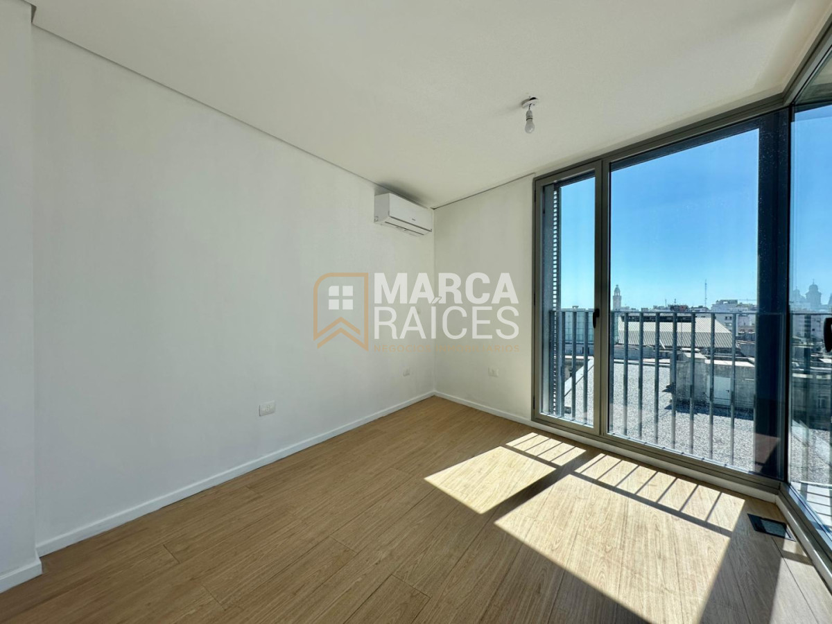 Apartamento ID.1212 - Alquiler Apartamento Premium Duplex 2 Dormitorios 2 Baños Piscina Centro Montevideo