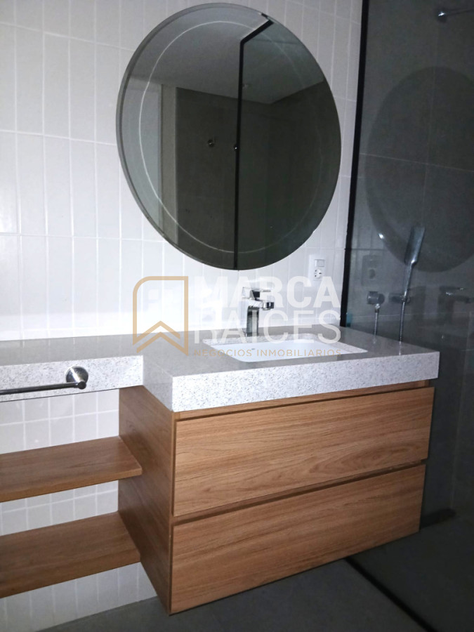 Apartamento ID.1934 - Alquiler Apartamento 1 Dormitorio con patio Centro Sur Montevideo