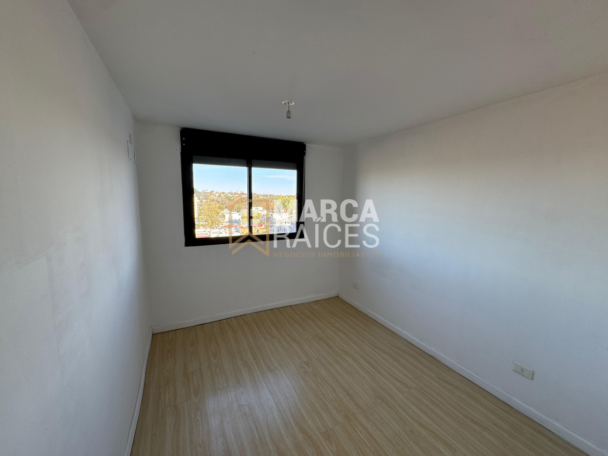 Apartamento ID.1651 - Venta Apartamento 1 Dormitorio con garage en complejo Town Park Prado Montevideo