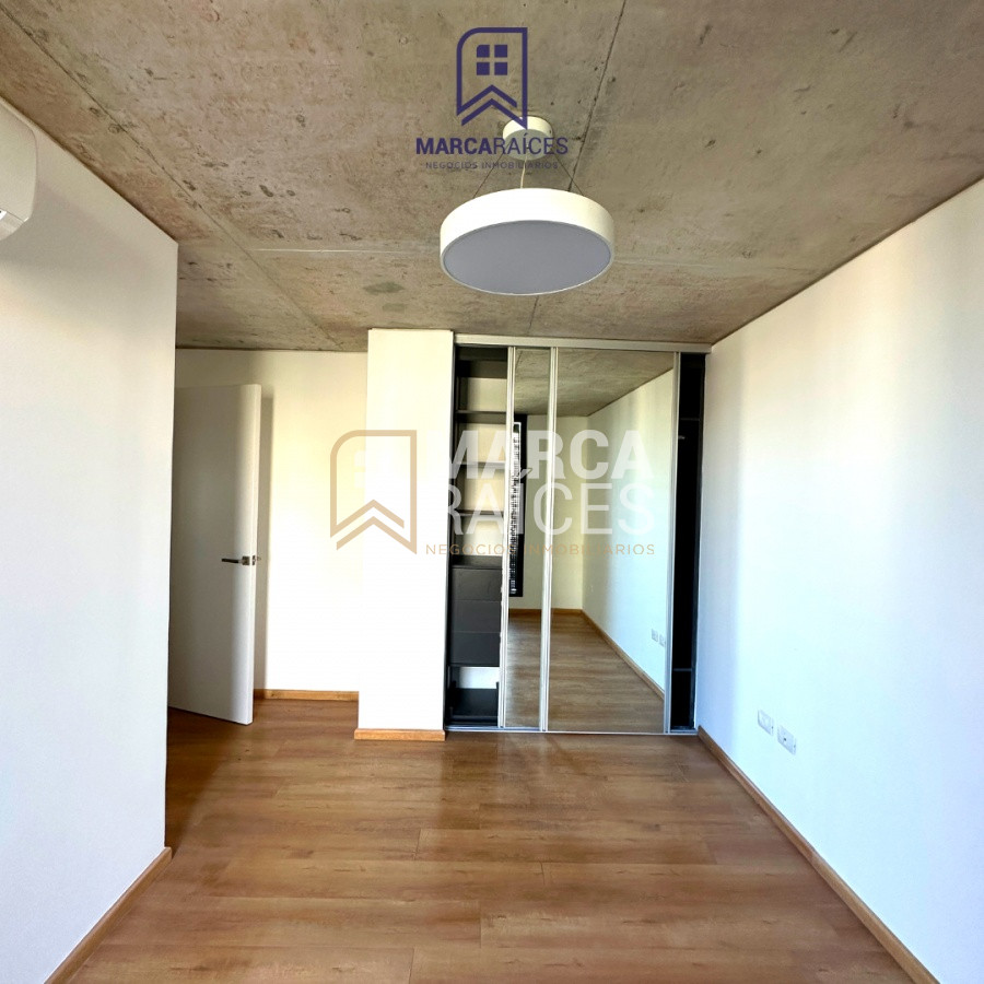 Apartamento ID.330 - Alquiler Apartamento penthouse 2 Dormitorios Centro Montevideo