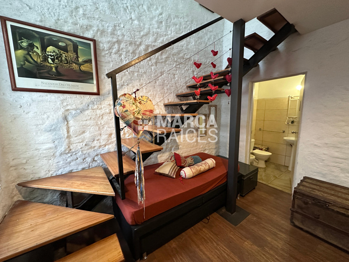 Apartamento ID.1327 - Alquier Duplex 2 Dormitorios Totalmente Amoblado Aguada Montevideo