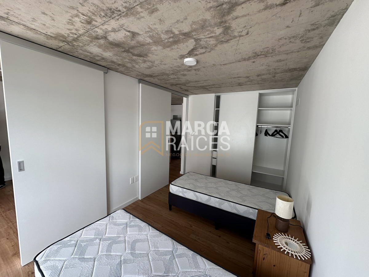 Apartamento ID.1402 - Apartamento Amplio A Estrenar Amoblado Piso 4 Al Frente Luminoso Cordon Sur Montevideo