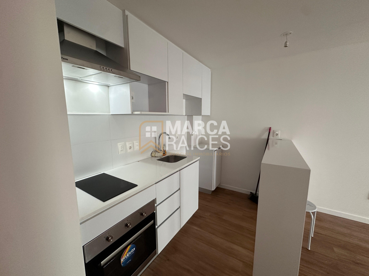 Apartamento ID.1609 - Alquiler Apartamento Monoambiente Al Frente Luminoso A Estrenar semi equipado Tres Cruces Montevideo