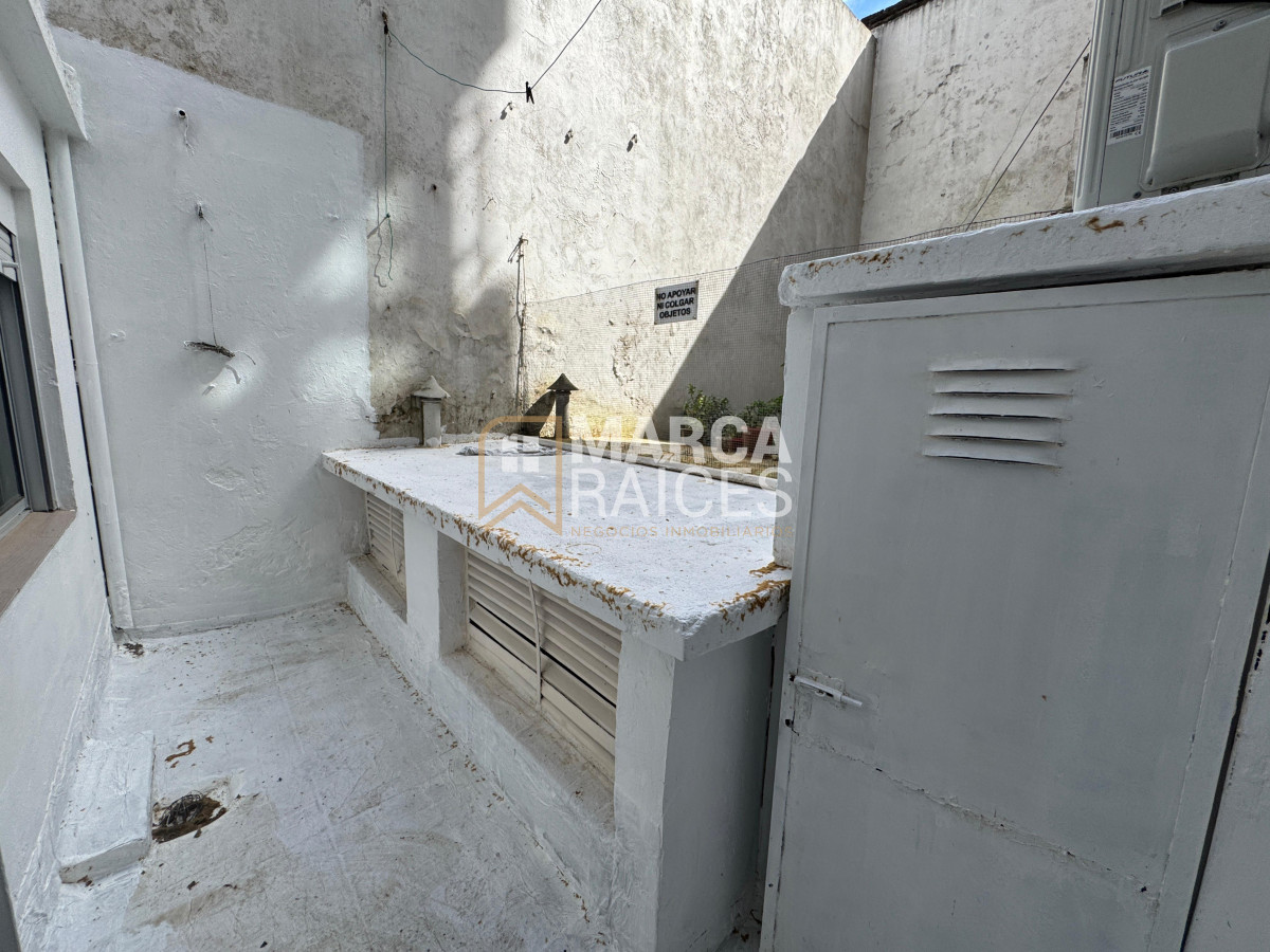 Apartamento ID.1693 - Alquiler Apartamento 3 Dormitorios 2 Baños Patio Centro Montevideo