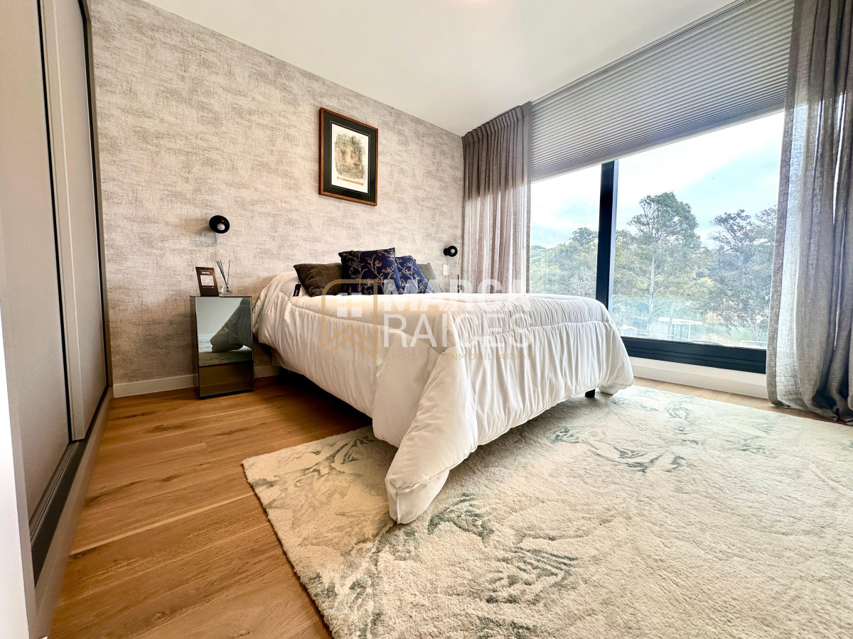 Apartamento ID.1148 - Venta Apartamento Premium Carrasco Este 3 Dormitorios 3 Baños Vista al Lago a Estrenar