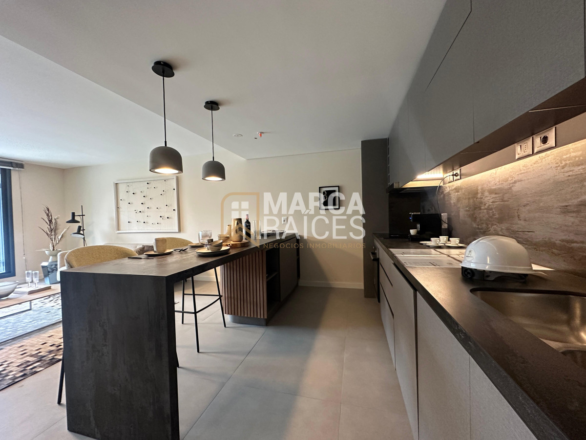 Apartamento ID.1148 - Venta Apartamento Premium Carrasco Este 3 Dormitorios 3 Baños Vista al Lago a Estrenar