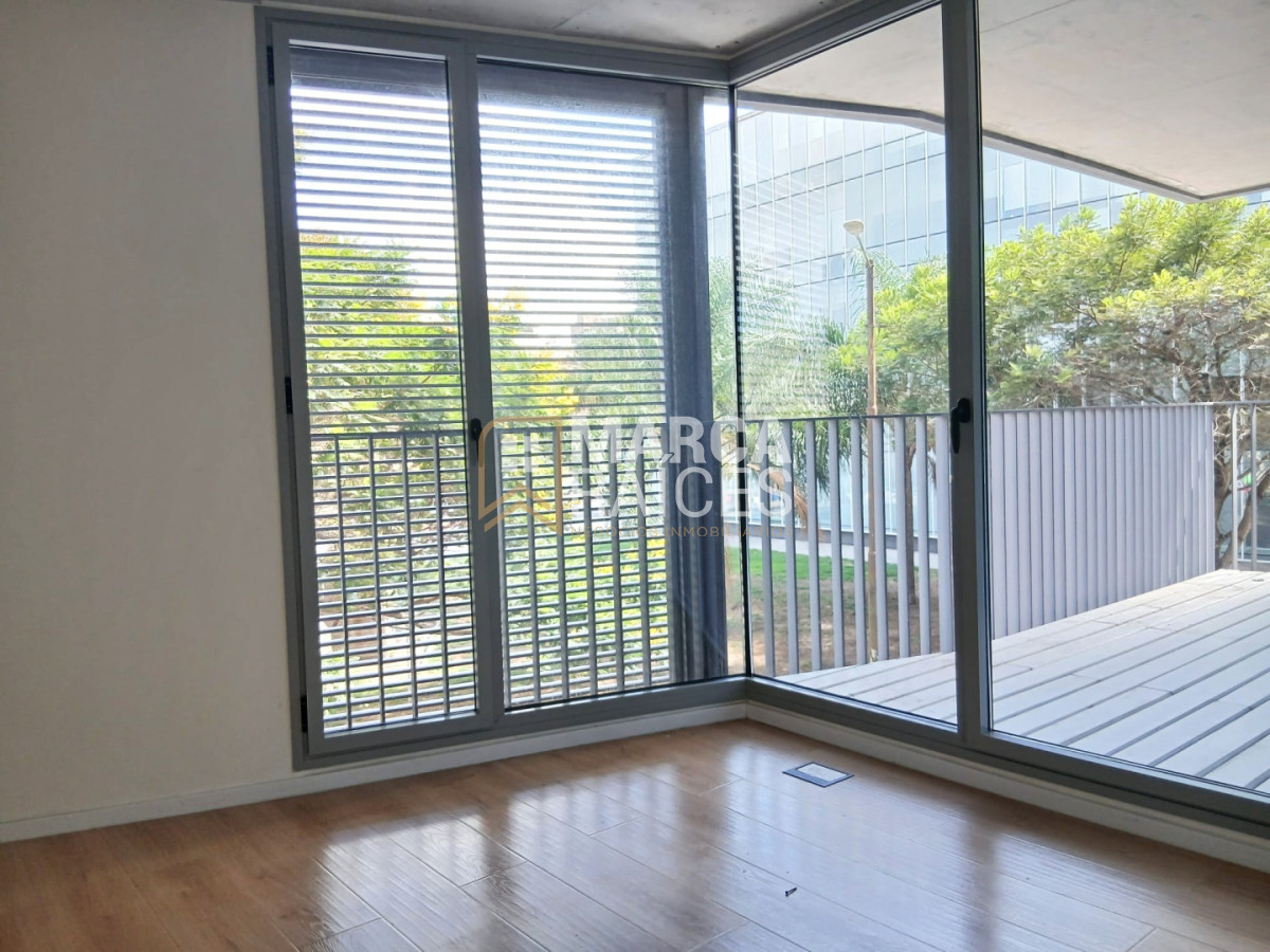 Apartamento ID.1934 - Alquiler Apartamento 1 Dormitorio con patio Centro Sur Montevideo