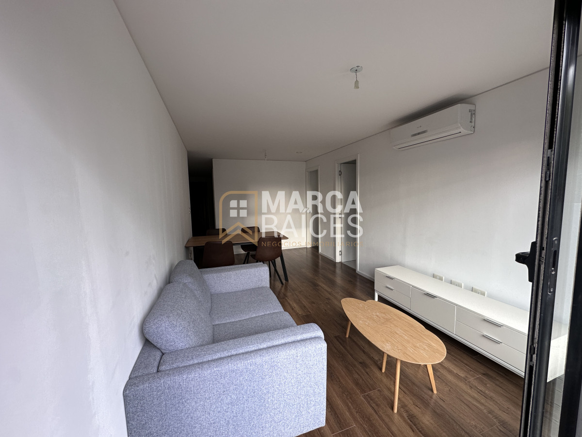 Apartamento ID.1379 - Alquiler Apartamento 2 Dormitorios Centro Montevideo