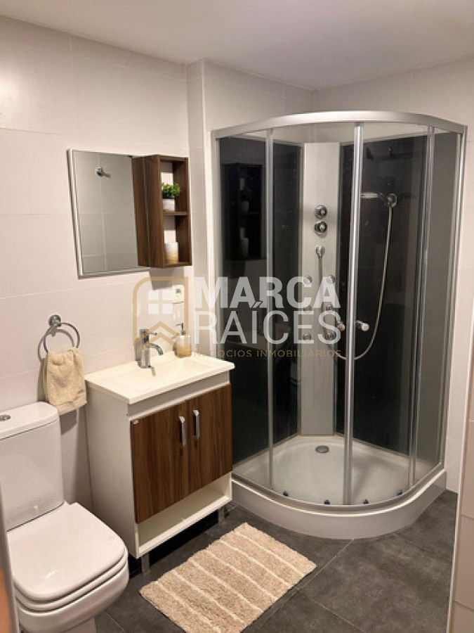 Apartamento ID.1827 - Alquiler Apartamento Monoambiente con Patio Pocitos Montevideo