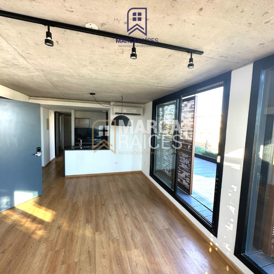 Apartamento ID.330 - Alquiler Apartamento penthouse 2 Dormitorios Centro Montevideo