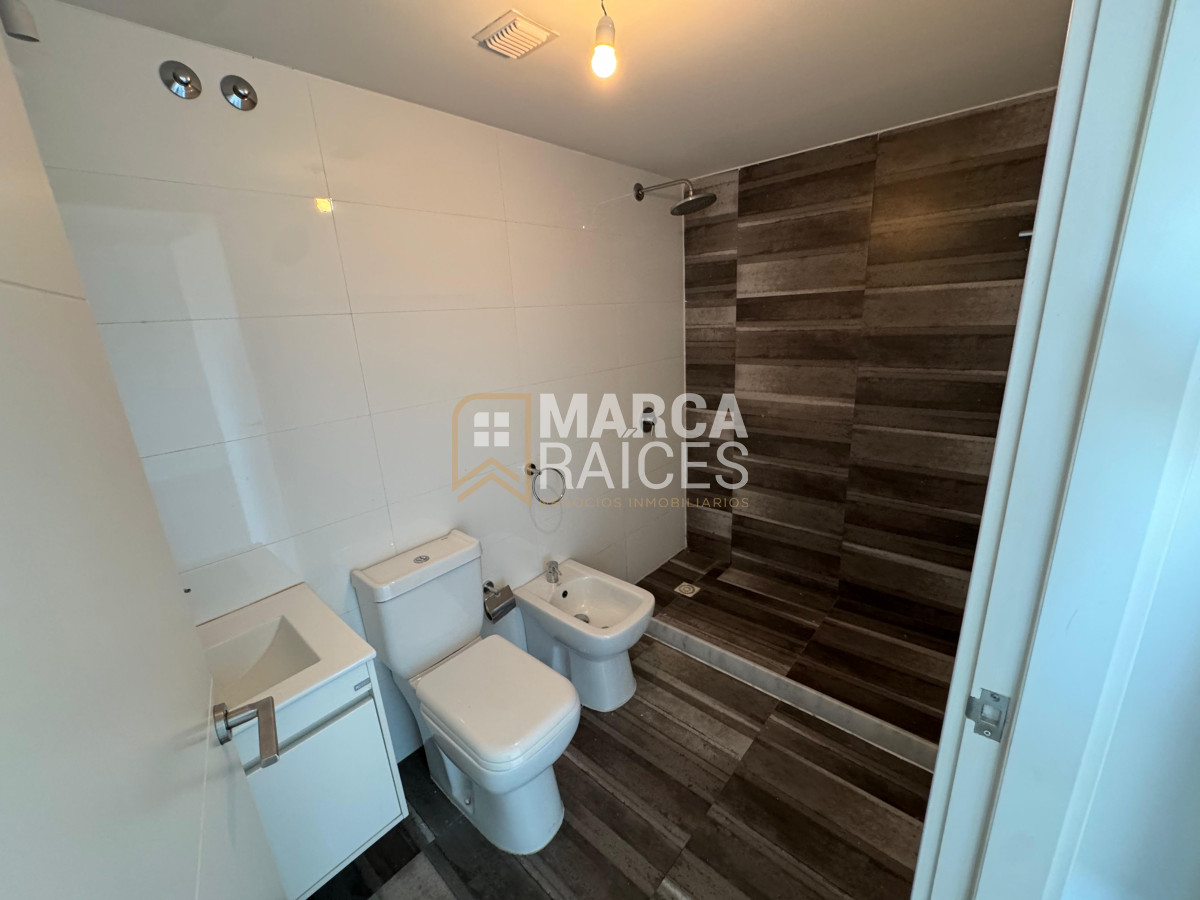 Apartamento ID.1651 - Venta Apartamento 1 Dormitorio con garage en complejo Town Park Prado Montevideo