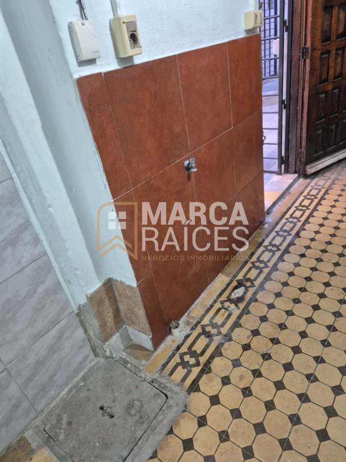 Apartamento ID.1247 - Alquiler Apartamento 1 Dormitorio Patio Planta Baja Centro Montevideo