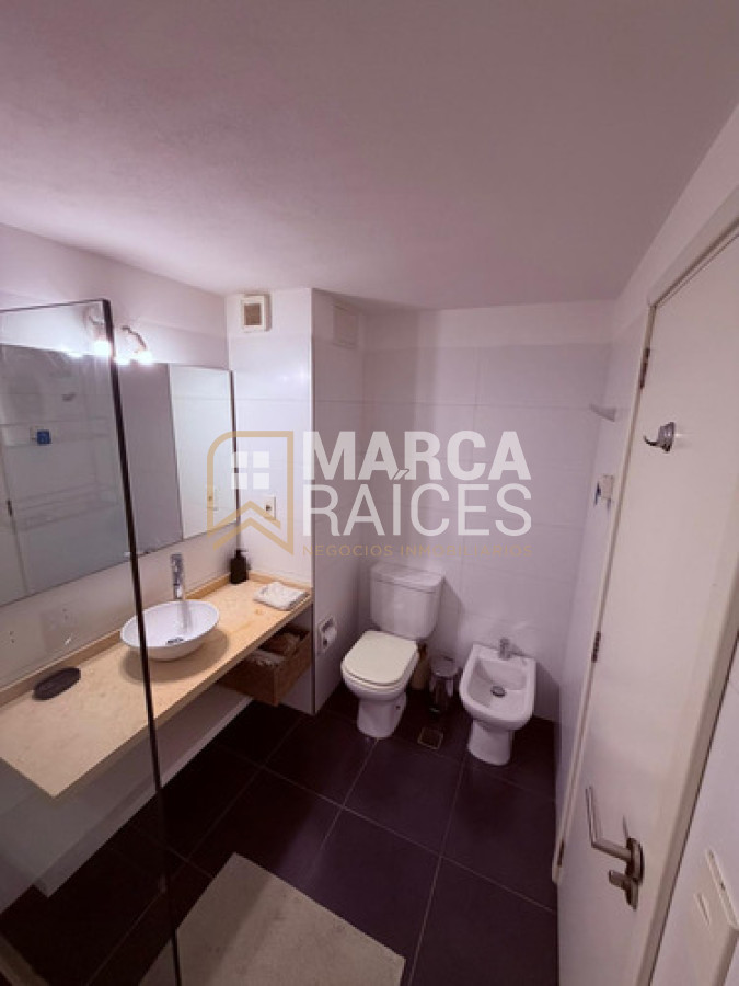 Apartamento ID.1858 - Apartamento en Alquiler 2 Dormitorios, 2 Baños. Barra de Carrasco, Canelones