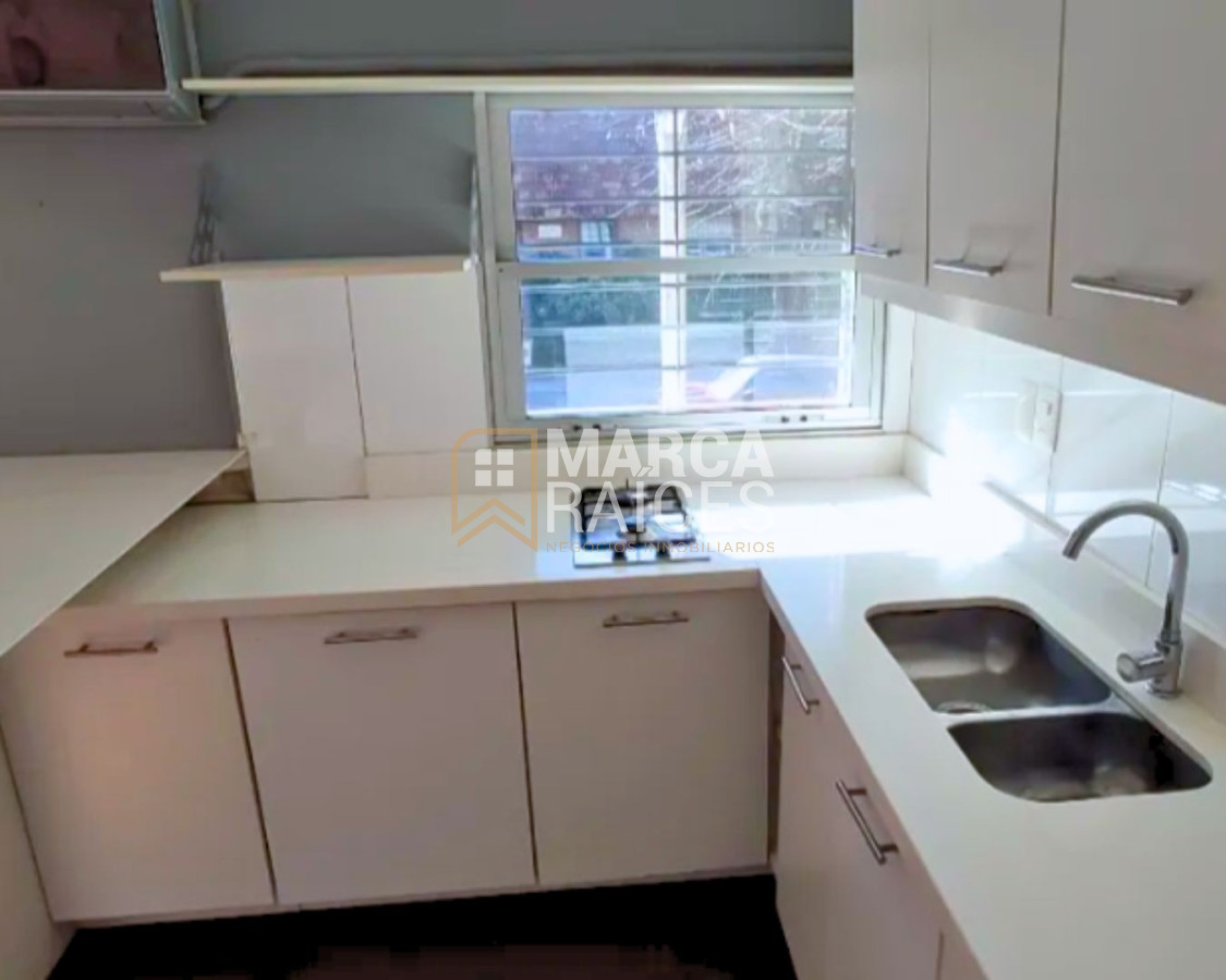 Apartamento ID.1516 - Alquiler Apartamento 1 Dormitorio Duplex Pocitos Montevideo
