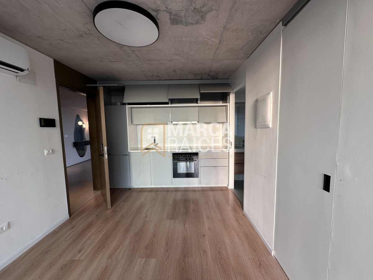 Apartamento ID.1381 - Alquiler Apartamento Penthouse 1 Dormitorio Centro Montevideo