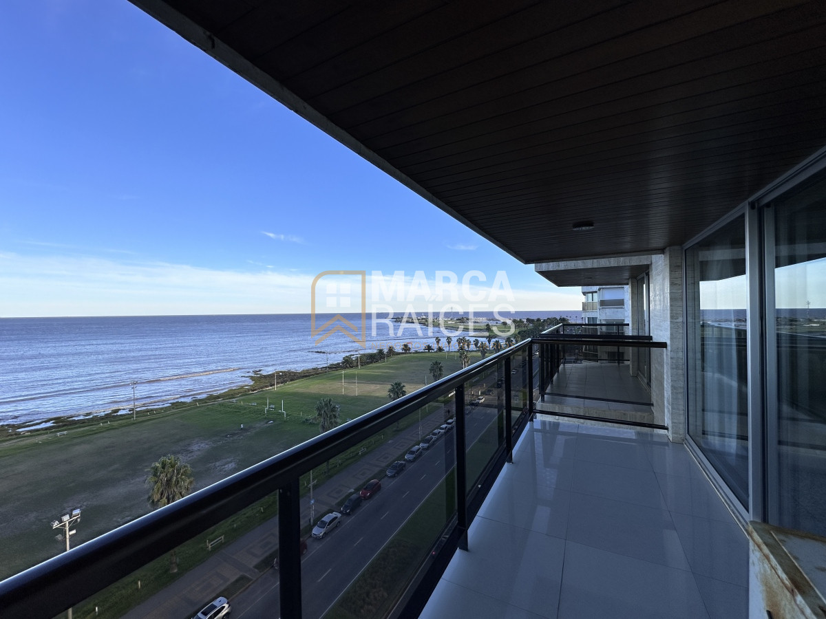Apartamento ID.888 - Venta Espectacular Apartamento Sobre Rambla 4 Dormitorios Garage Doble Punta Carretas Montevideo